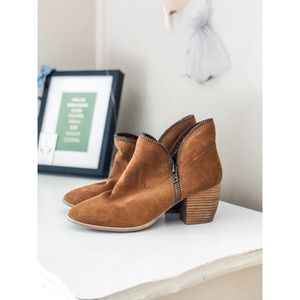Tan suede ankle boot